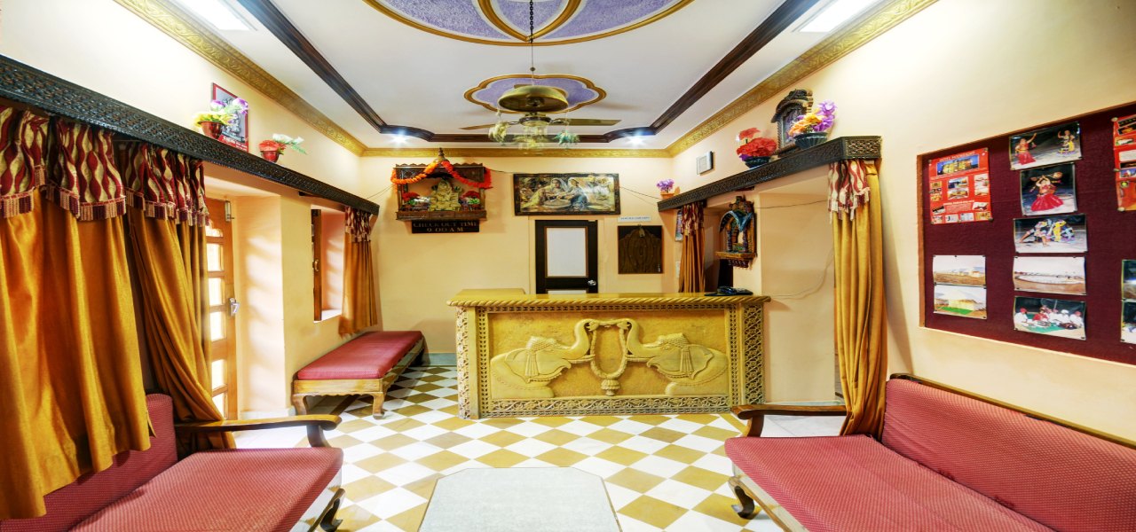 Reception lobby at Hotel Jaisal Palace