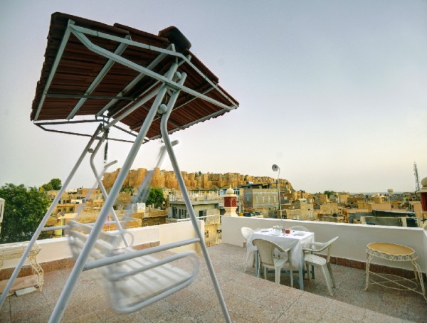 Hotel Jaisal Palace ( Clean Budget Hotel + Pure Veg + City Centre)